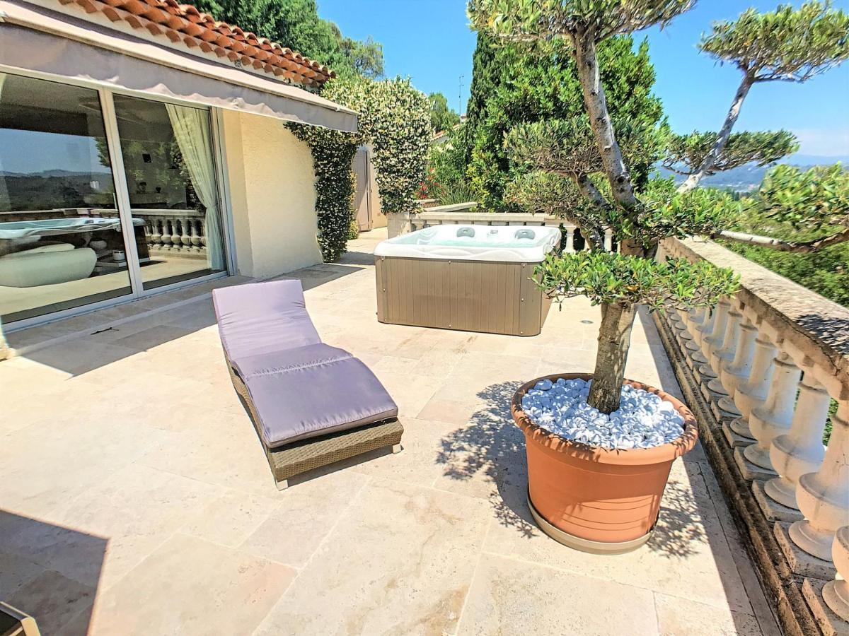 3 Bedrooms Villa Near Cannes - Pool & Jacuzzi - Sea View Mandelieu Kültér fotó