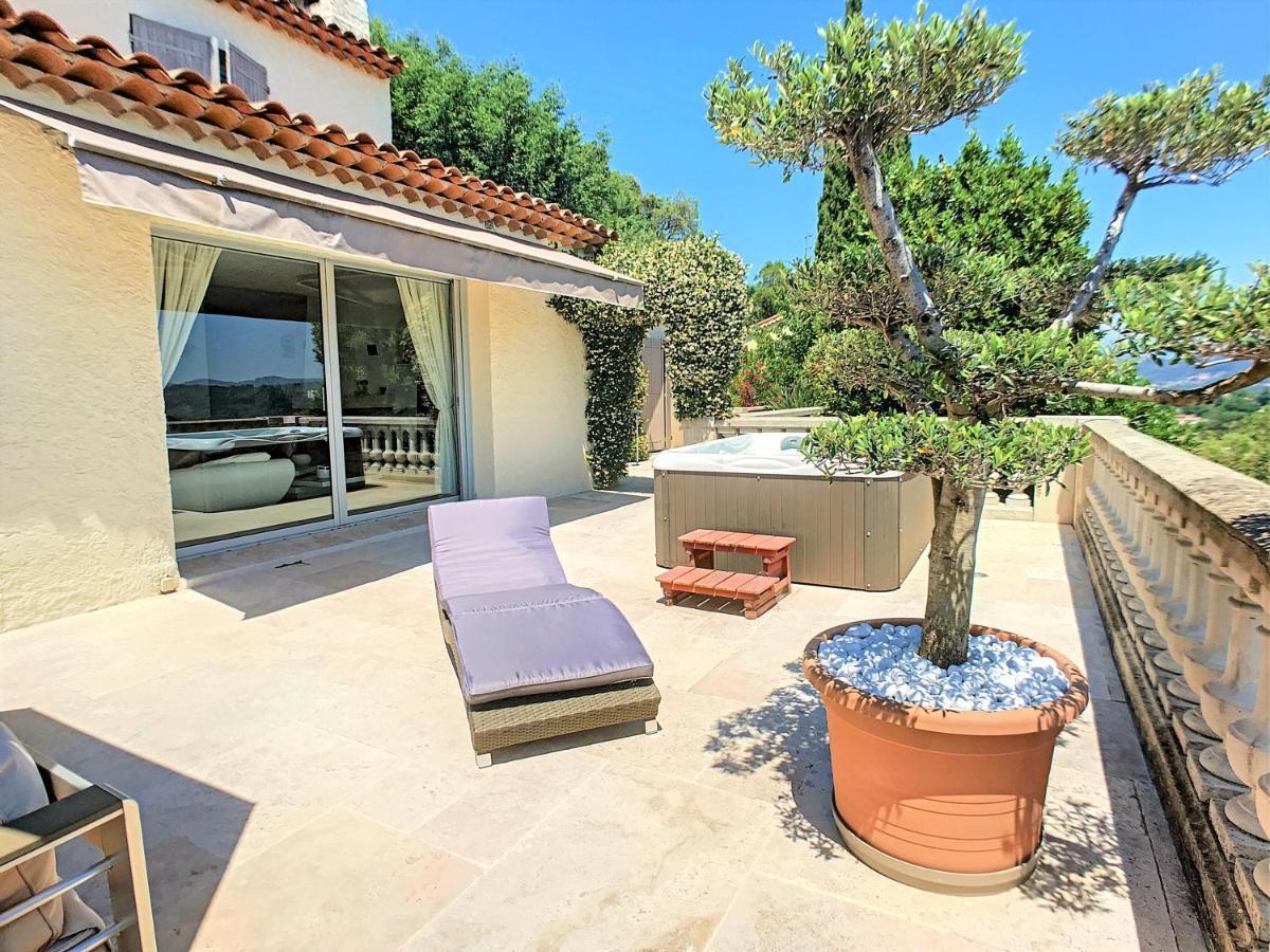 3 Bedrooms Villa Near Cannes - Pool & Jacuzzi - Sea View Mandelieu Kültér fotó