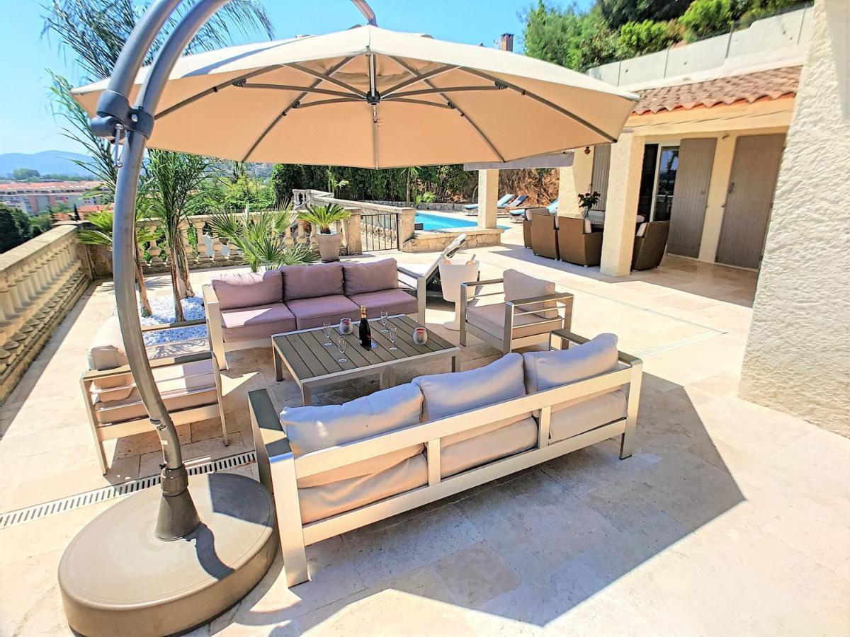 3 Bedrooms Villa Near Cannes - Pool & Jacuzzi - Sea View Mandelieu Kültér fotó